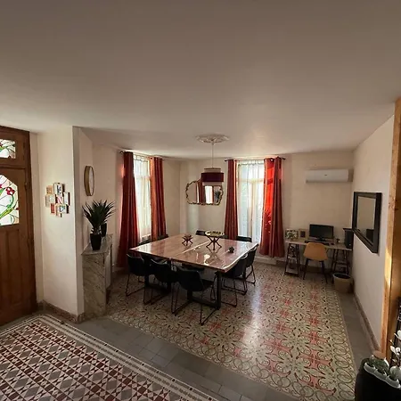 Grand F4 Climatise, Terrasse, Garage Pour 8 Personnes, Centre-ville Amelie-les-bains - Fr-1-703-207 Amélie-les-Bains-Palalda