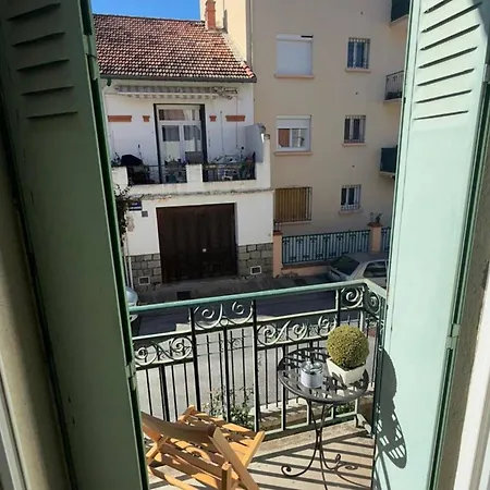 Grand F4 Climatise, Terrasse, Garage Pour 8 Personnes, Centre-ville Amelie-les-bains - Fr-1-703-207