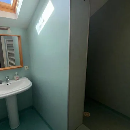 Grand F4 Climatise, Terrasse, Garage Pour 8 Personnes, Centre-ville Amelie-les-bains - Fr-1-703-207 Lejlighed *