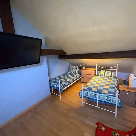 Lejlighed Grand F4 Climatise, Terrasse, Garage Pour 8 Personnes, Centre-ville Amelie-les-bains - Fr-1-703-207 *