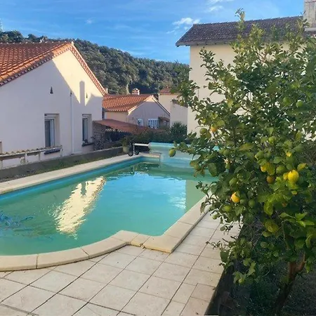 Grand F4 Climatise, Terrasse, Garage Pour 8 Personnes, Centre-ville Amelie-les-bains - Fr-1-703-207 Lejlighed Amélie-les-Bains-Palalda