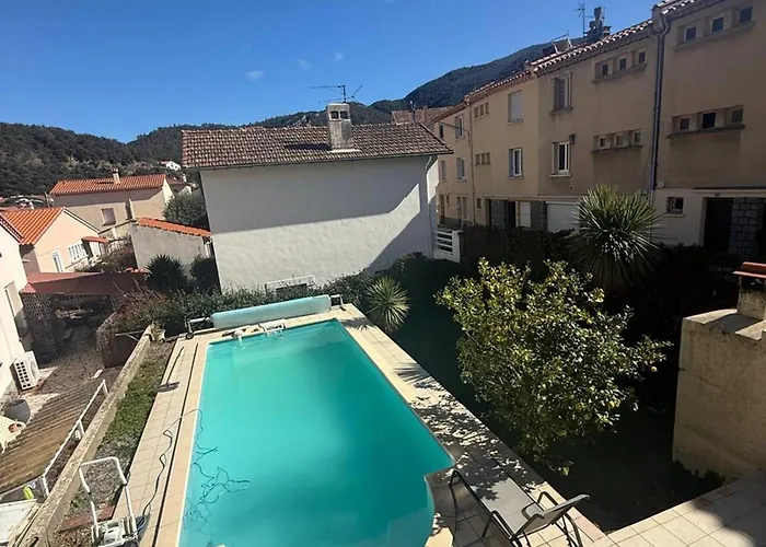 Grand F4 Climatise, Terrasse, Garage Pour 8 Personnes, Centre-ville Amelie-les-bains - Fr-1-703-207 アパート *